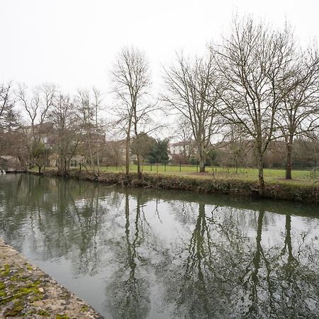 Ferienwohnung Les Jardins De La Seugne Jonzac Exterior foto
